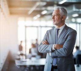 Entrepreneuriat senior : transformer son expérience en projet rentable